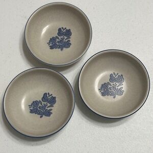 Pfaltzgraff Yorktowne VTG USA Fruit Dessert Bowls Blue Floral Stoneware Set of 3